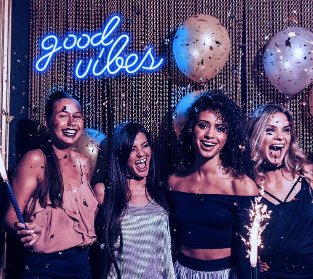 Neon Good Vibes Light